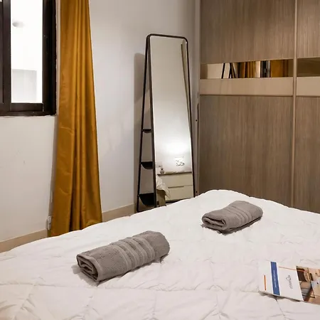 A Sunny Seaview In - Happy Apartment